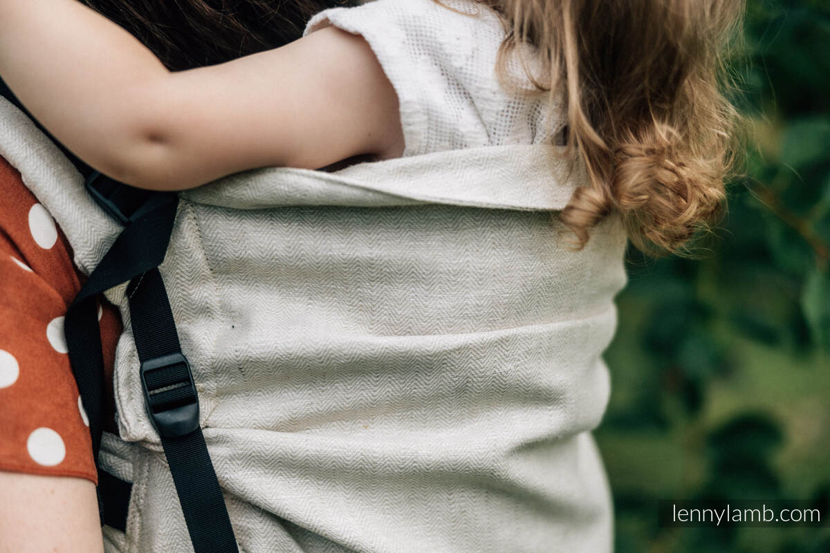 LennyLamb Preschool Carrier - Arrow Whisper 100% linen