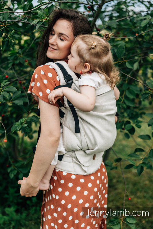LennyLamb Preschool Carrier - Arrow Whisper 100% linen