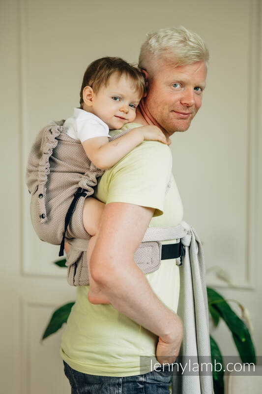 LennyHybrid Preschool size - Almond