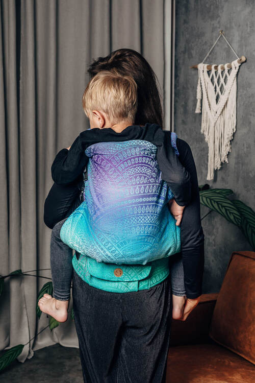 LennyPreschool - Peacock's Tail Fantasy