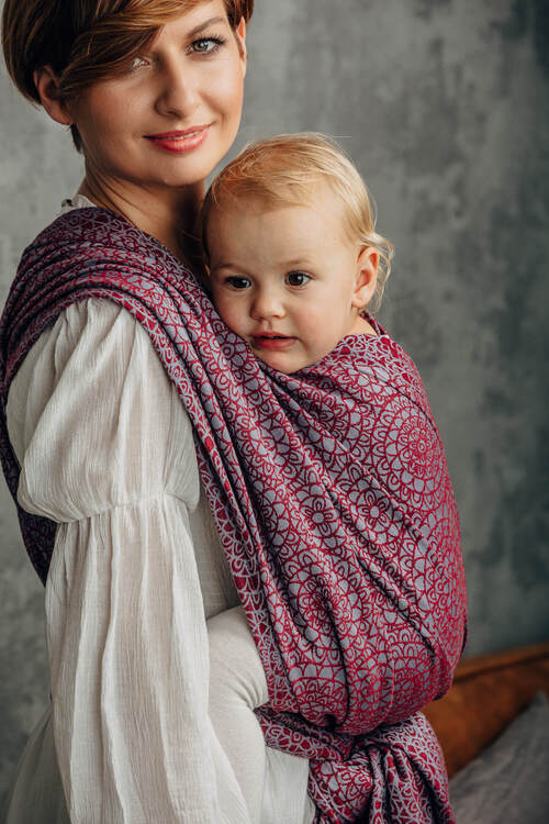 Lenny Lamb geweven draagdoek - Doily Maroon Steel
