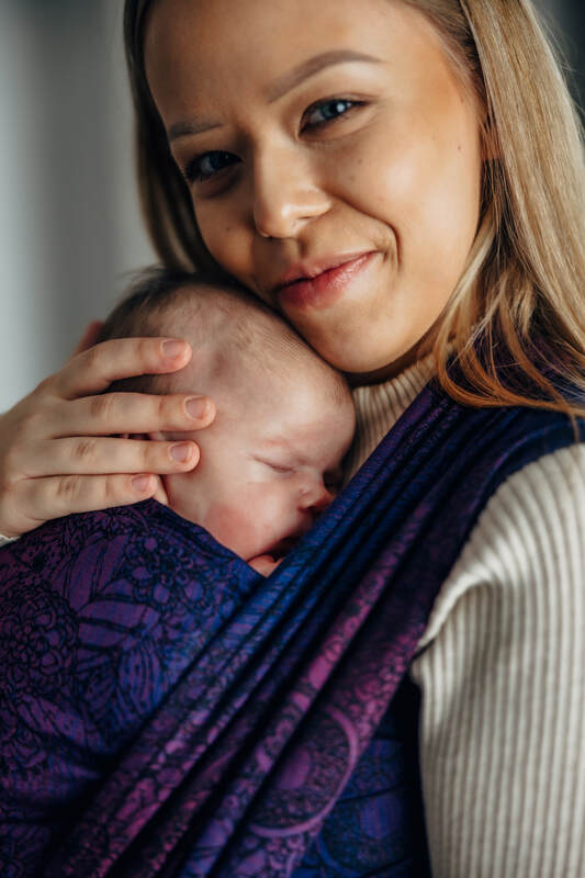 LennyLamb Woven Wrap - Wild Wine - Bouquet