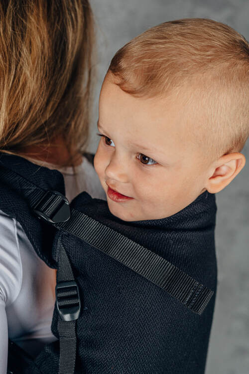 LennyPreschool Carrier - Ebony Black