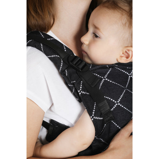 Isara The One - Diamonda Black